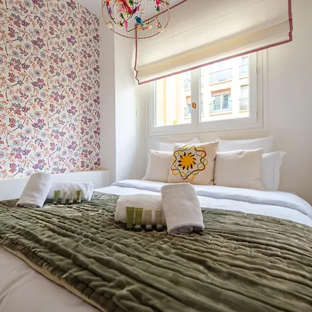 Luxury Flat Eiffel Tower View Apartman *