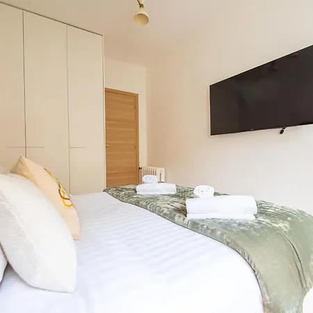 Luxury Flat Eiffel Tower View *