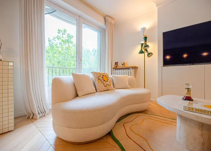 Luxury Flat Eiffel Tower View アパート *