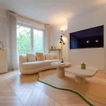 Luxury Flat Eiffel Tower View شقة باريس